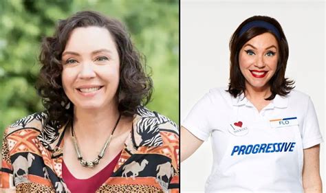 how old is flo from progressive|Stephanie Courtney Bio, Married, Husband, Net Worth, Age, Height